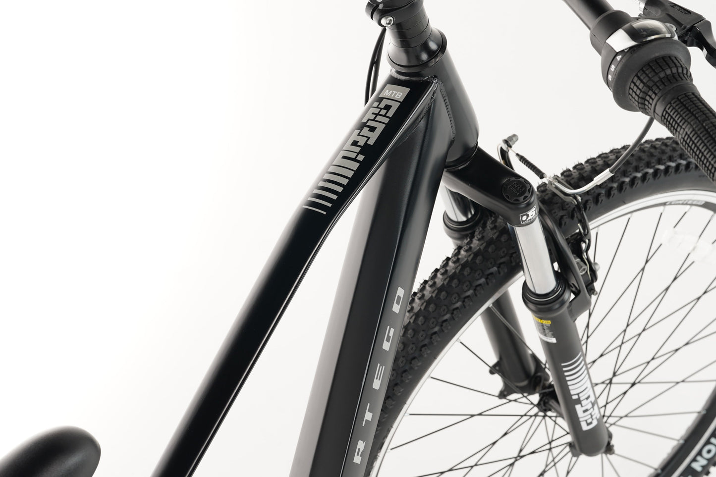 Titan Mountain Bike 27.5 inch Black - 7 Gears